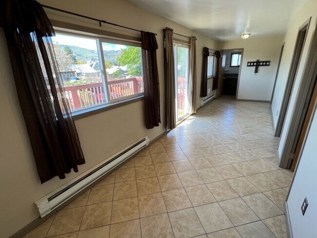 Foto del edificio - 934 Methow St