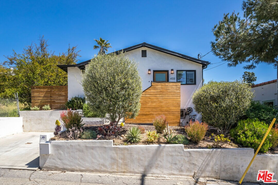 Foto principal - 433 Rainbow Ave