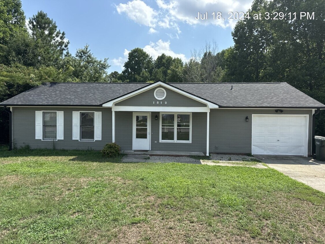 Primary Photo - 1512 Kara Court