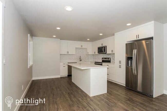 Building Photo - 25045 128Th Place Se, Kent, WA, 98042