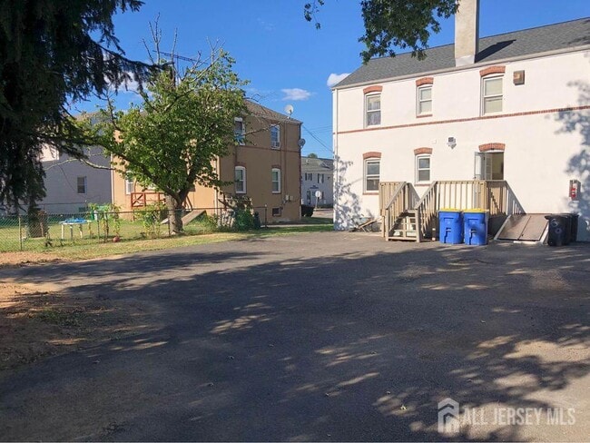 Foto del edificio - 148 Main St