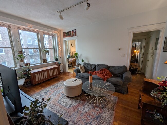 Foto del edificio - 1625 Commonwealth Ave