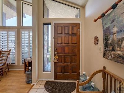 Building Photo - 4701 La Mirada Dr