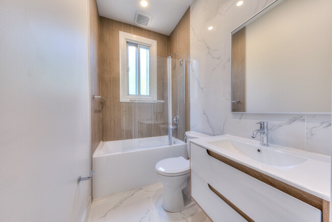 Photo du bâtiment - 3406 Av Patricia