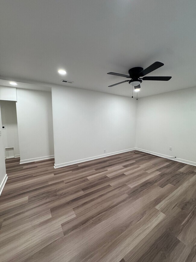 Foto del edificio - 1759 Monterey Ct