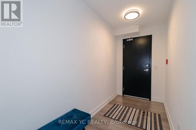 Building Photo - 851 Sheppard Ave W