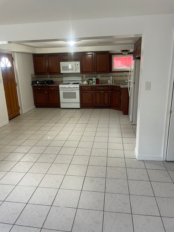 Primary Photo - 0 Glover St