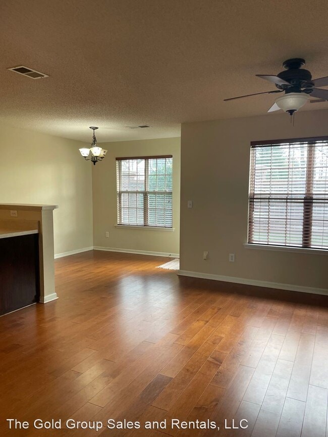 Building Photo - 2 br, 2.5 bath House - 11919 Maria Ester Ct