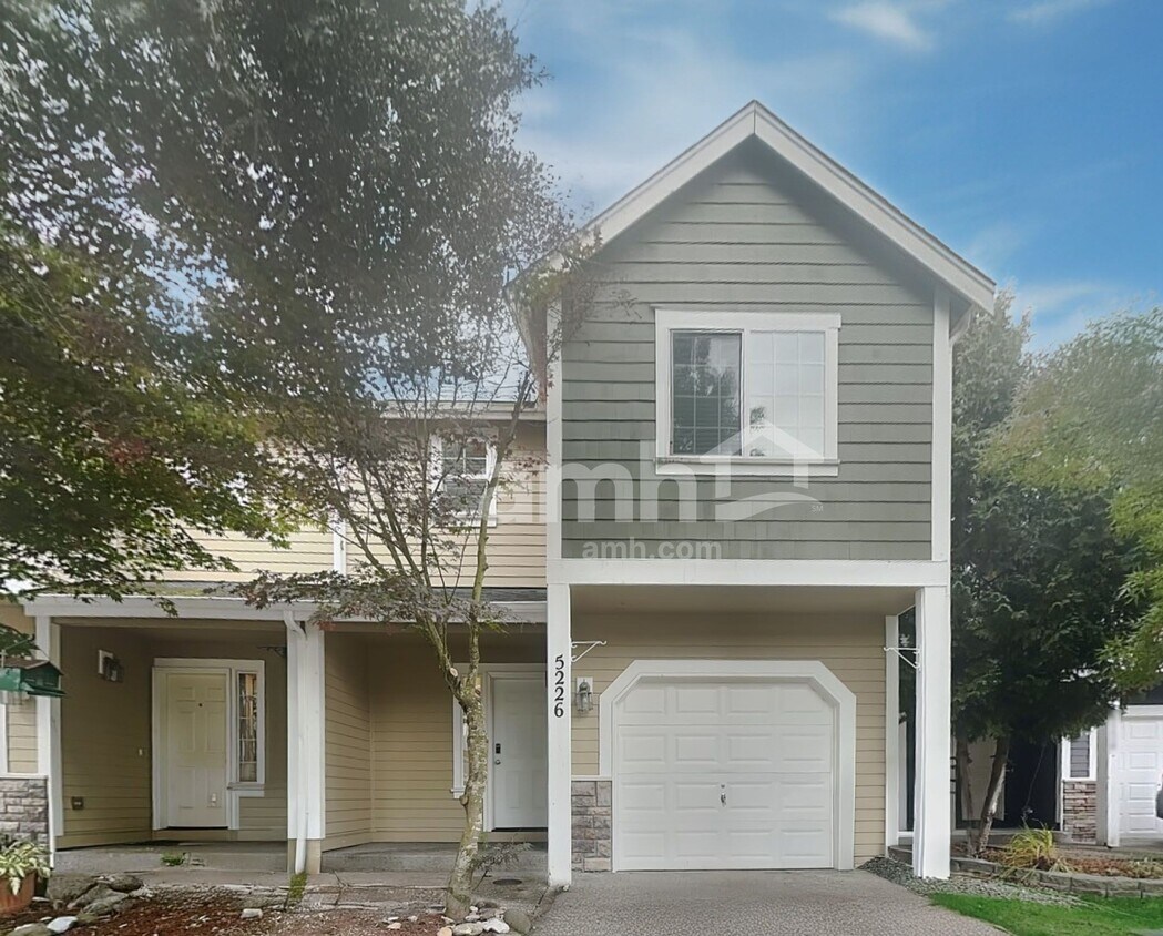 Foto principal - 5226 167th St E