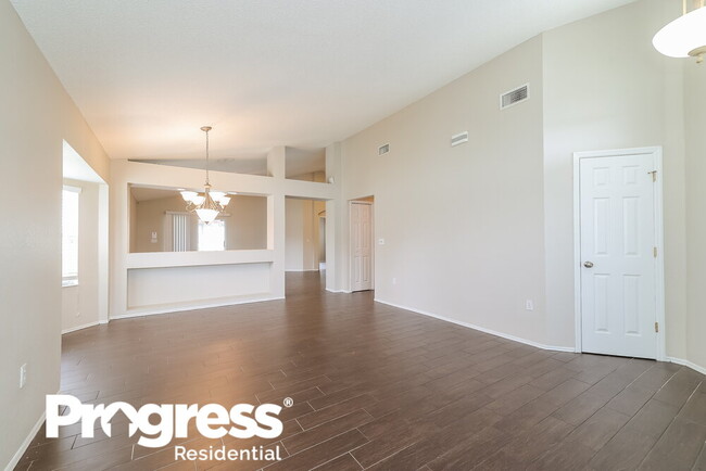 Building Photo - 507 Heather Glen Dr