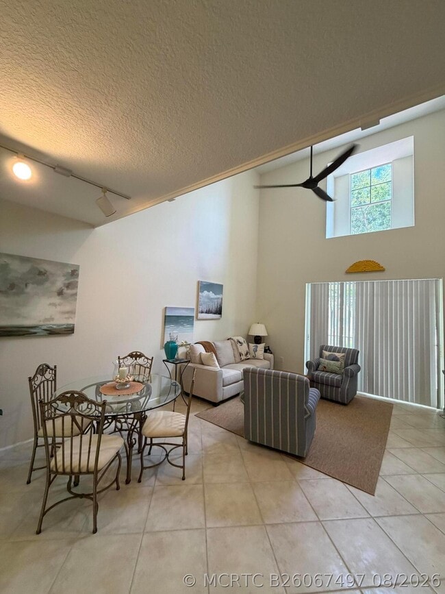 Building Photo - 4823 Chancellor Dr