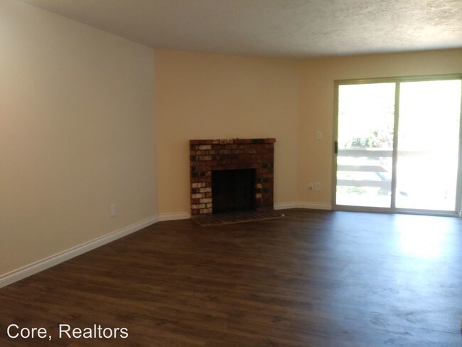Foto del edificio - 9810 SW Lookout Terrace