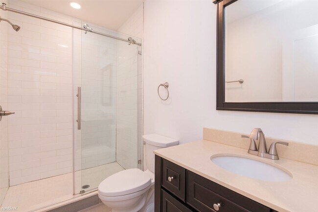 Foto del edificio - 1 br, 1 bath Triplex - 634 N 12TH ST Unit 1