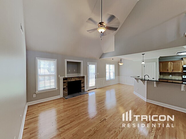 Foto del edificio - 1159 Folkstone Ridge Ln