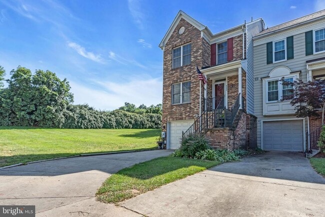 Building Photo - 9354 Sombersby Ct