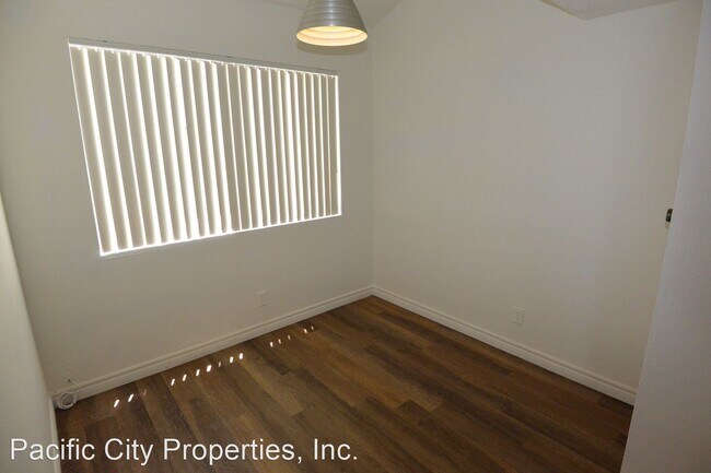 Foto del edificio - 1407 Delaware St
