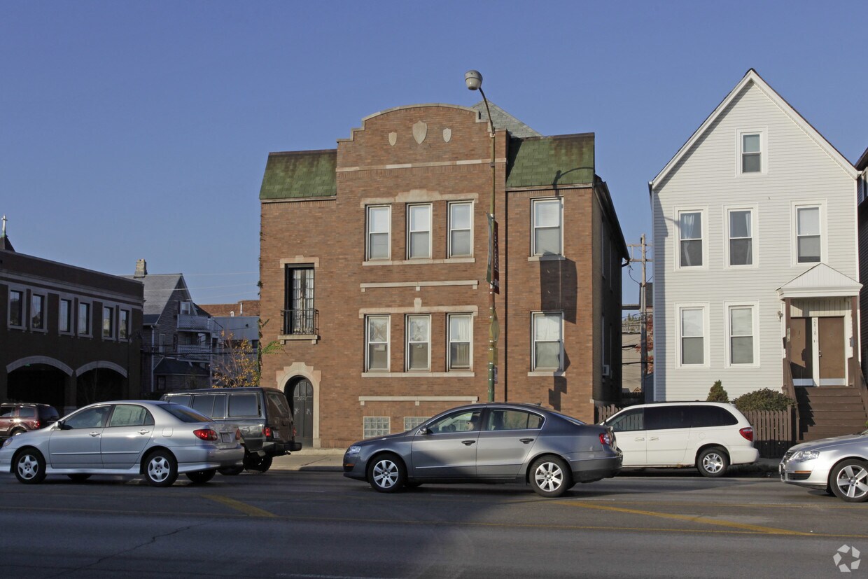 Foto del edificio - 2816 N Ashland Ave