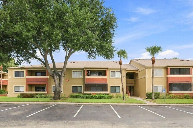 Building Photo - 646 Kenwick Cir