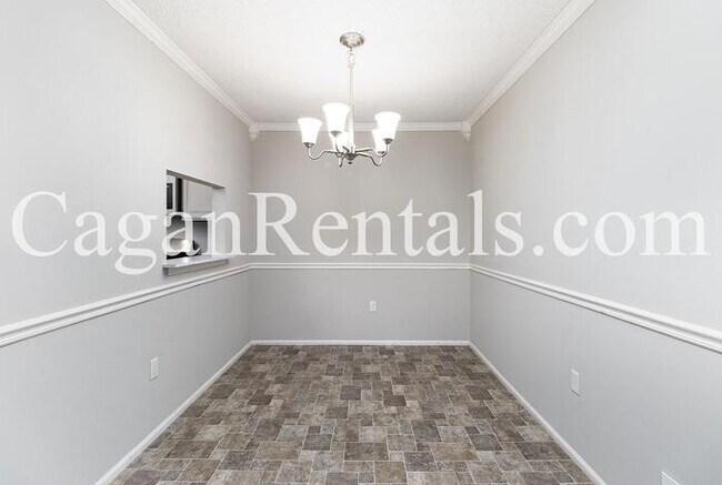 Building Photo - 108 Versailles Ct