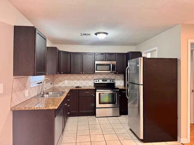 Foto del edificio - 2029 NW 46th St