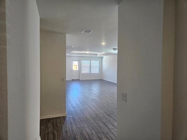 Foto del edificio - 2205 Waters Edge Ct