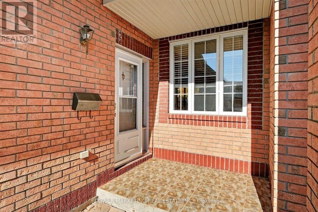 Building Photo - 9 Carwood Cir