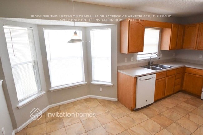 Building Photo - 11265 Finchley Ln