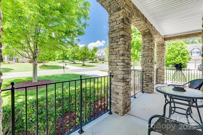 Foto del edificio - 1007 Kaiser Way