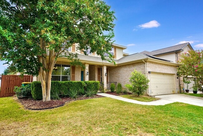 Building Photo - Gorgeous 5-Bedroom, 3.5-Bathroom Home Near...