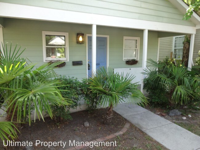 Building Photo - 3 br, 1 bath House - 808 N 7th St.