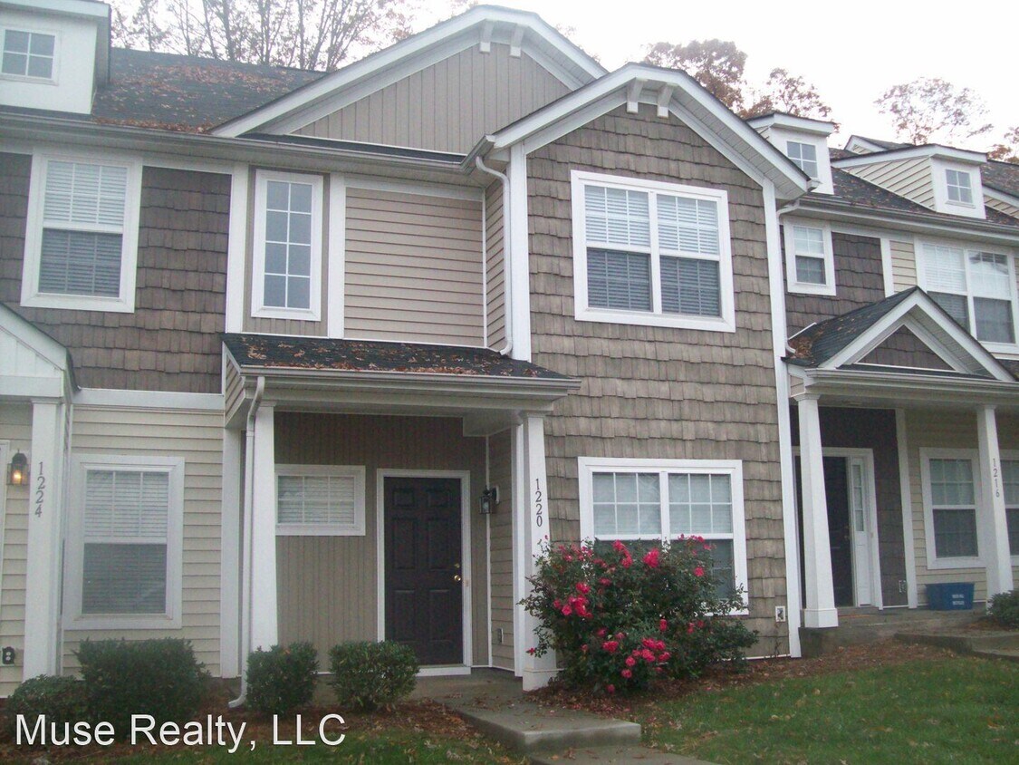 1220 Liberty Bell Ct, Rock Hill, SC 29732 House for Rent in Rock Hill