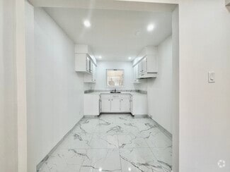 Building Photo - 2520 Rue Sicard