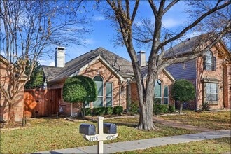 Building Photo - 4709 Rockcreek Ln