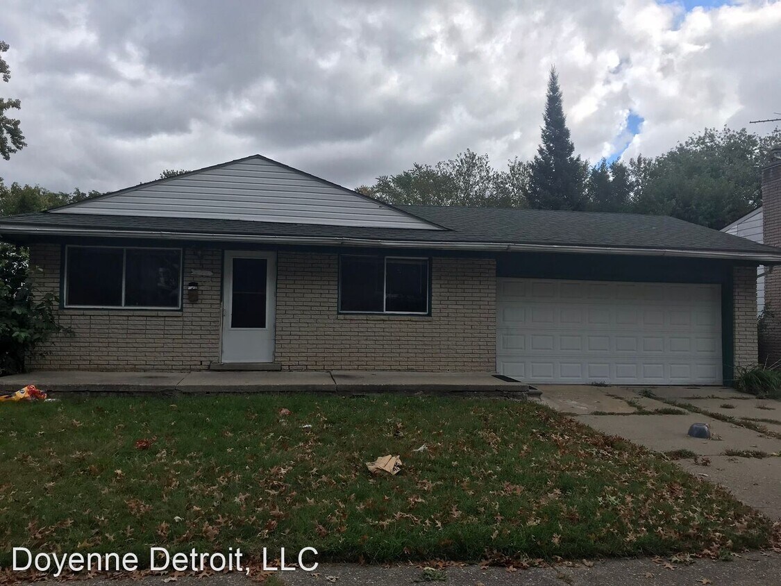 Foto principal - 3 br, 2 bath House - 4123 Burton