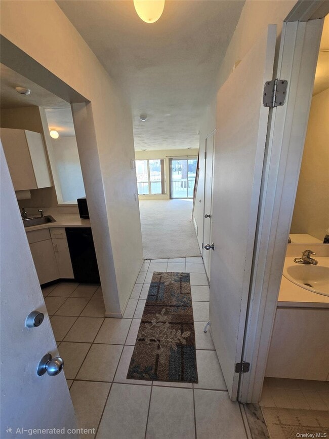 Building Photo - 220 Montauk Hwy