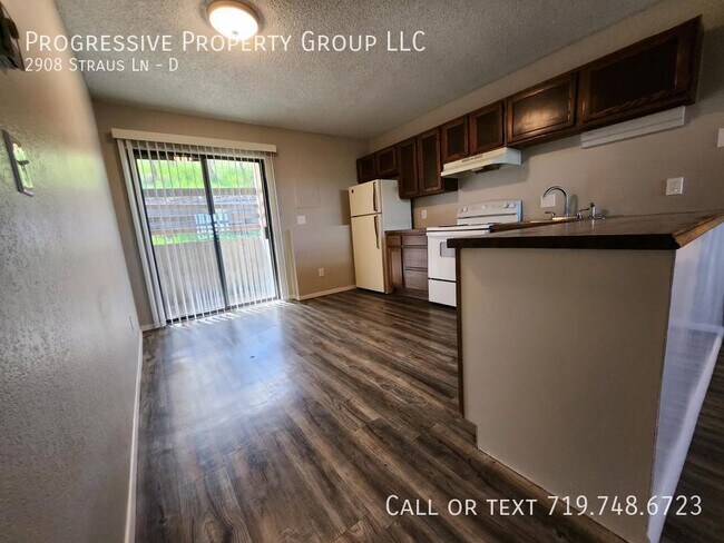 Building Photo - Spacious 2-Bedroom Unit Available for Rent
