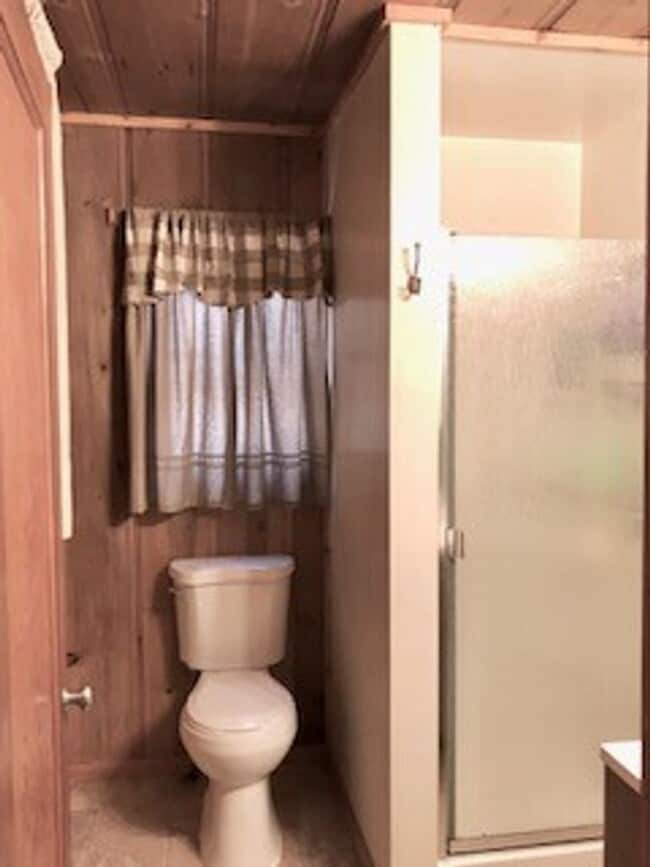 Building Photo - Seasonal Furnished rental sleeps 4