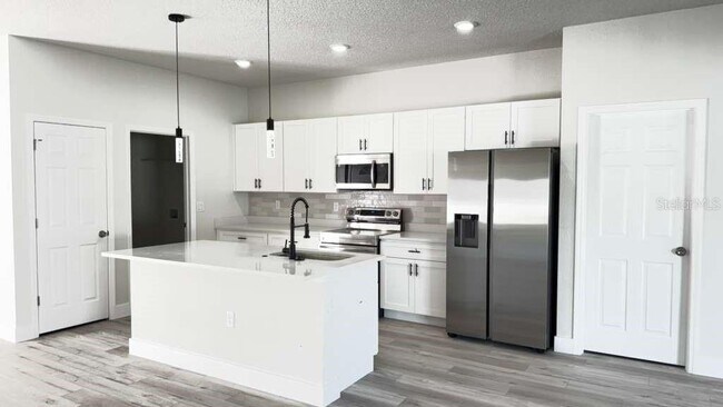 Foto del edificio - 17046 SW 44th Cir