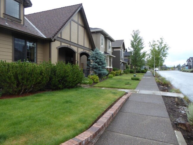 Building Photo - 61146 SYDNEY HARBOR DRIVE, BEND, OR 97702 ...