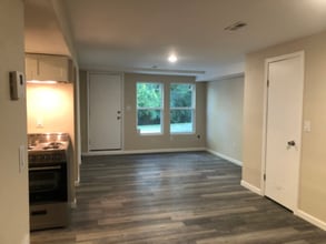 Building Photo - 1206 Brookside Ave