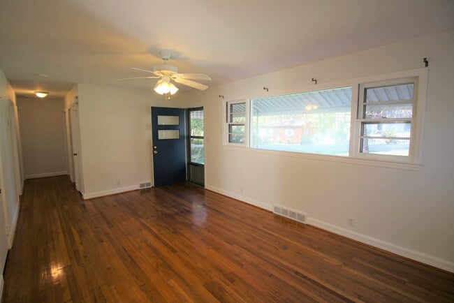 Building Photo - Black Mountain Bungalow minutes from Lake Tomahawk!