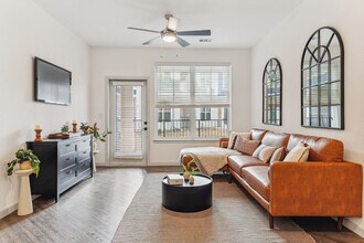 Building Photo - The Lofts at Highlands