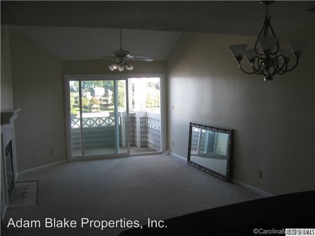 Building Photo - 18699 Vineyard Point Ln