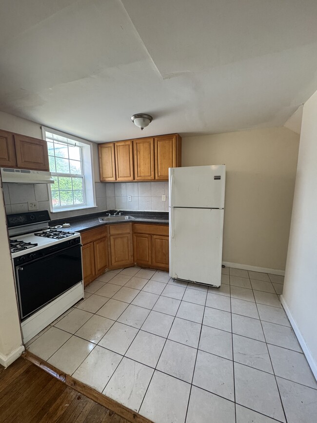 Foto del edificio - 327 W Wingohocking St