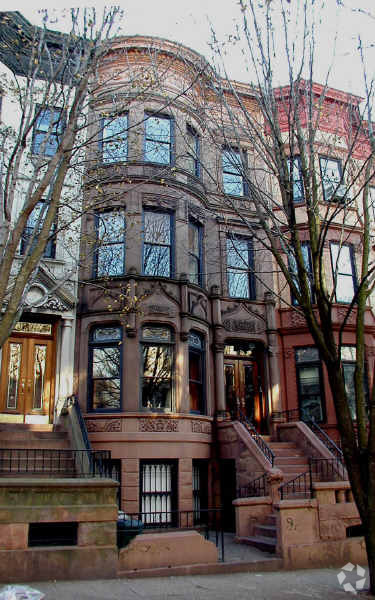Primary Photo - 636 2nd Ave