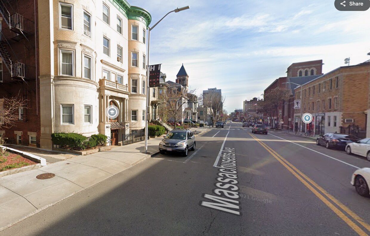 Foto del edificio - 885 Massachusetts Ave
