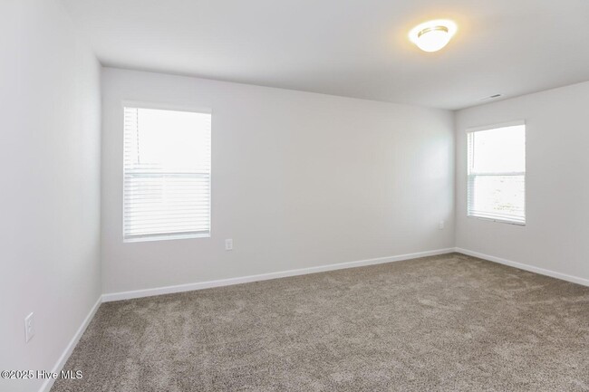 Building Photo - 2940 Ember Brooke Ct