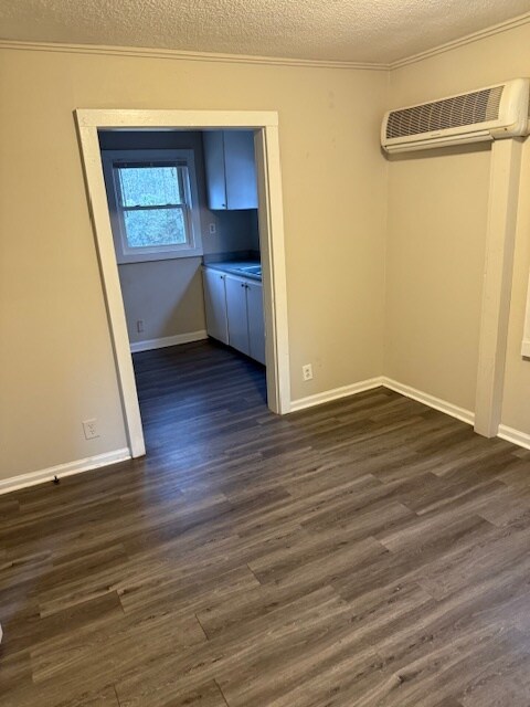 Foto del edificio - 102 Indian Creek Dr