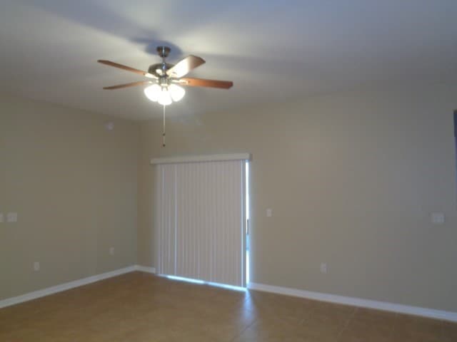 Building Photo - 5745 Woodruff Way