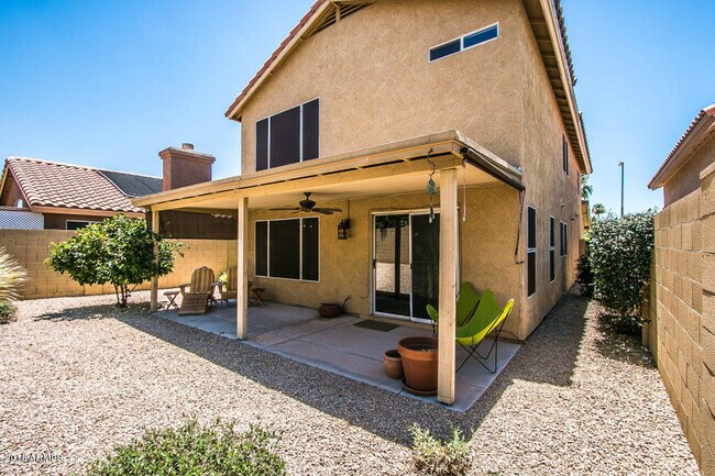 Foto del edificio - 4632 E Danbury Rd